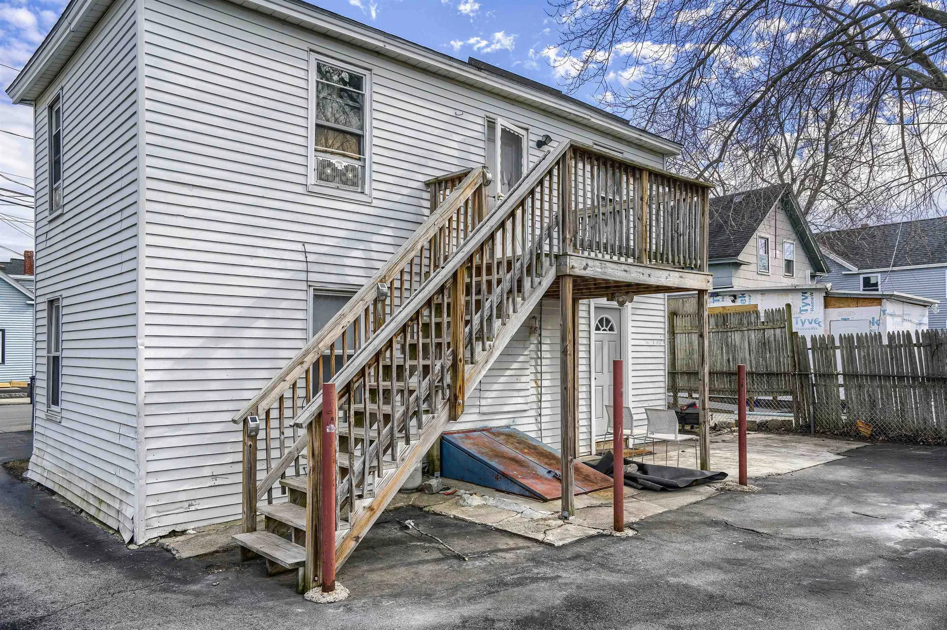 23 Ash Street Nashua NH 03060