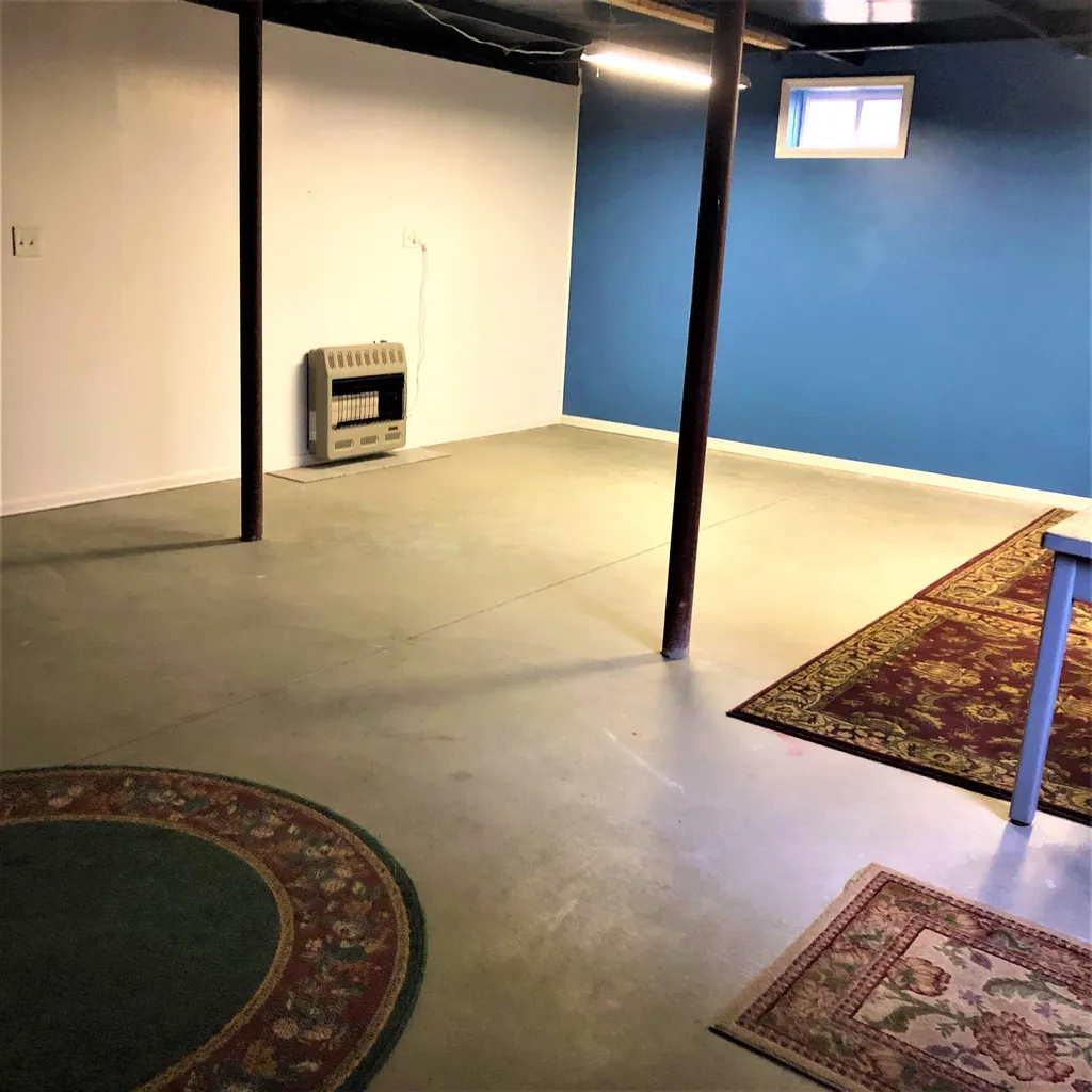 35 Sawmill Ridge Sandown NH 03873