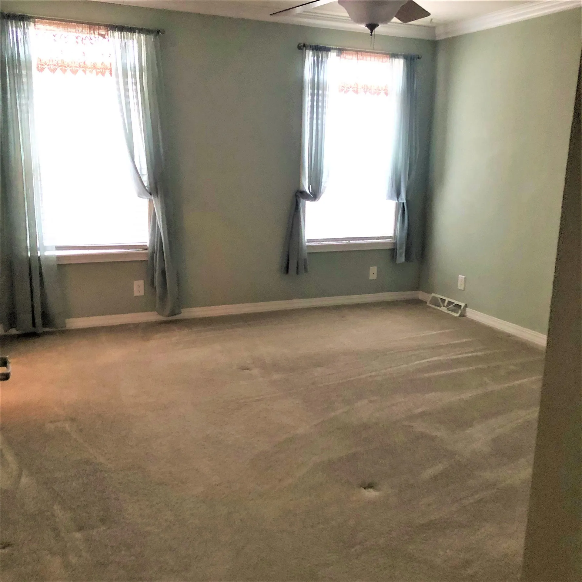 35 Sawmill Ridge Sandown NH 03873