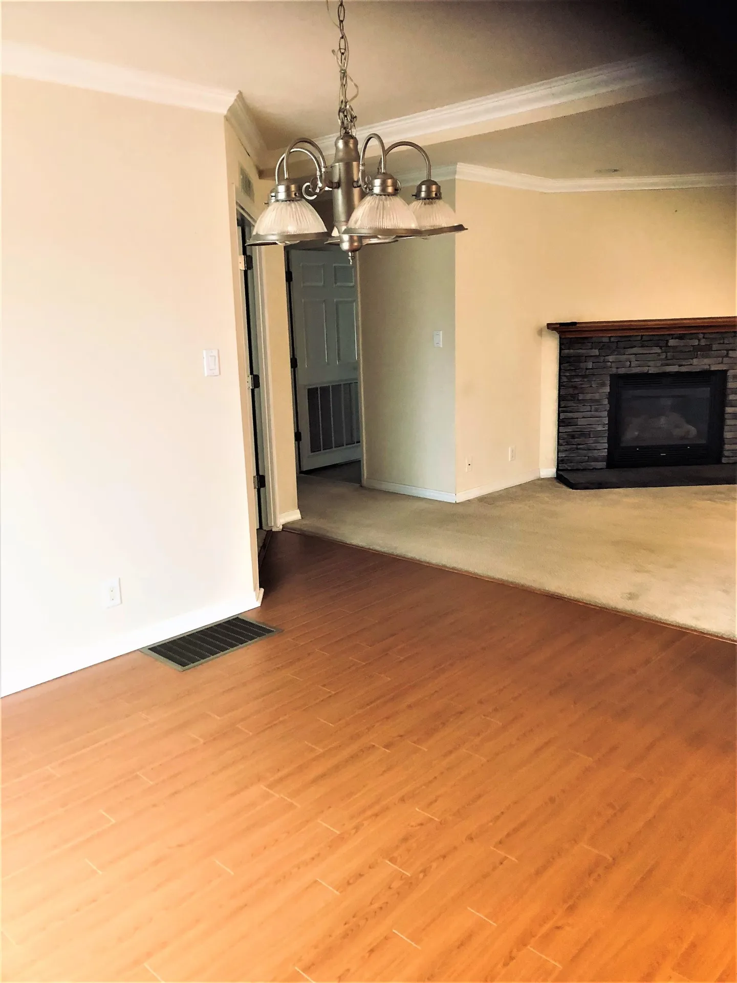 35 Sawmill Ridge Sandown NH 03873