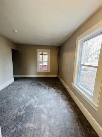59 Oak Street Dover NH 03820