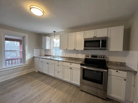 59 Oak Street Dover NH 03820