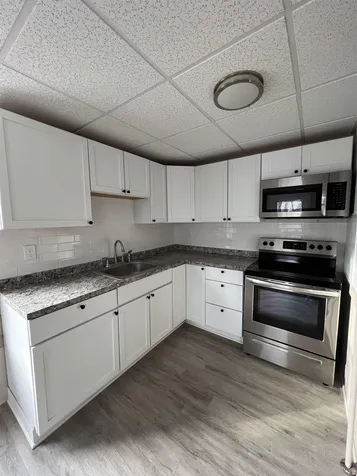 59 Oak Street Dover NH 03820