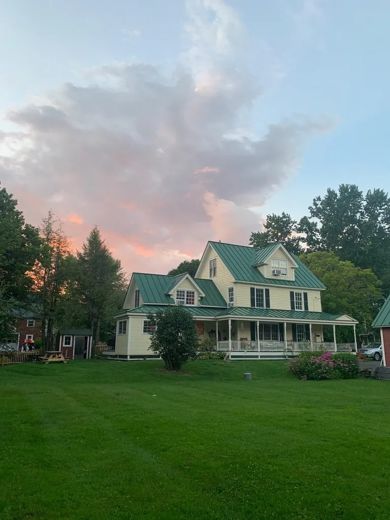 21 Maple Street Woodstock VT 05091