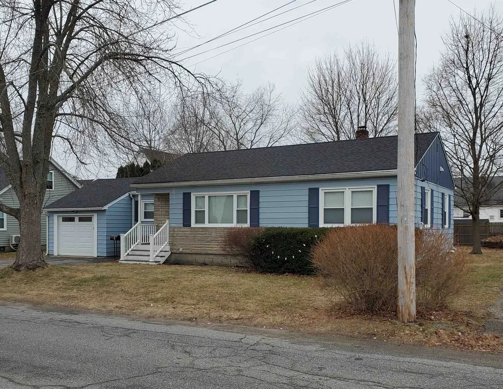3 Joffre Street Nashua NH 03060