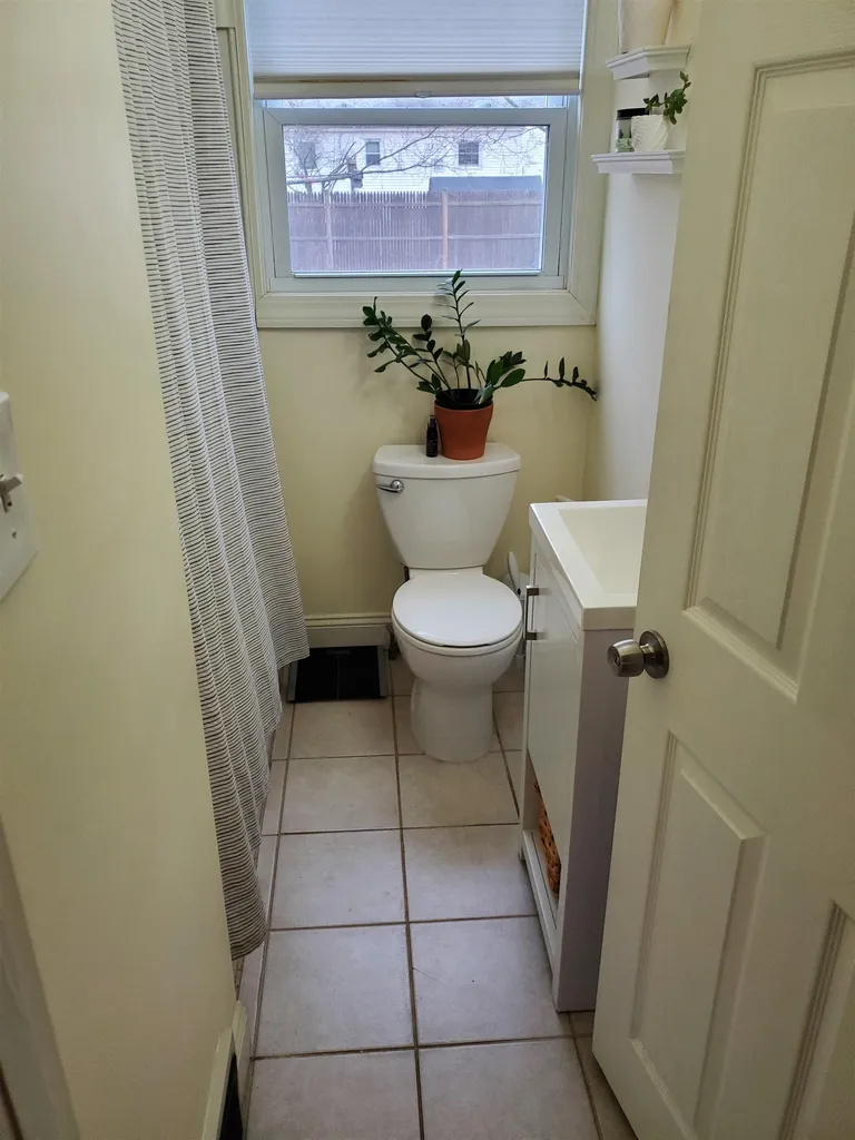 3 Joffre Street Nashua NH 03060