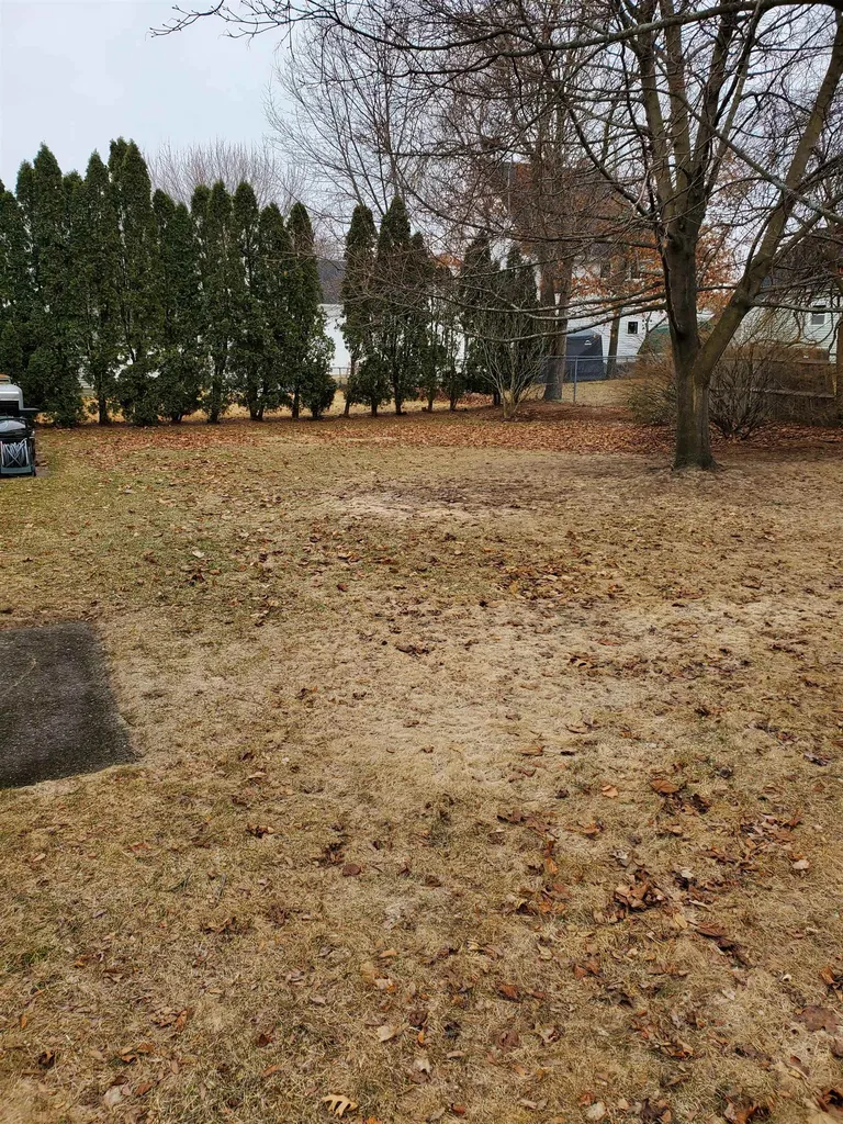3 Joffre Street Nashua NH 03060