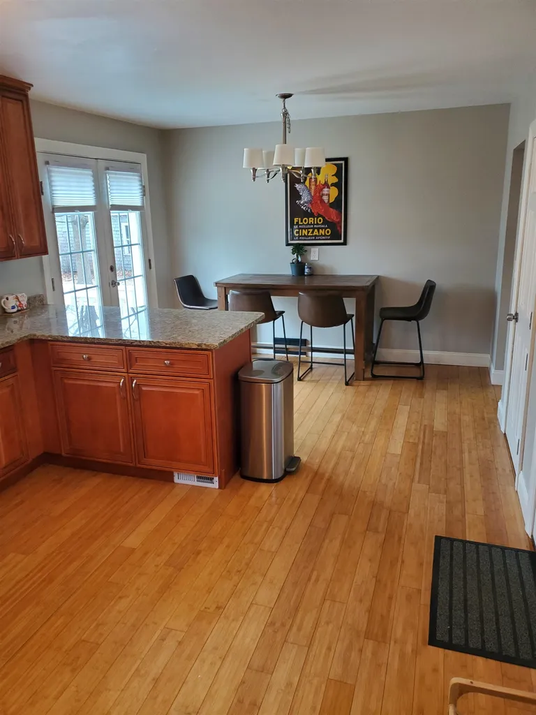 3 Joffre Street Nashua NH 03060