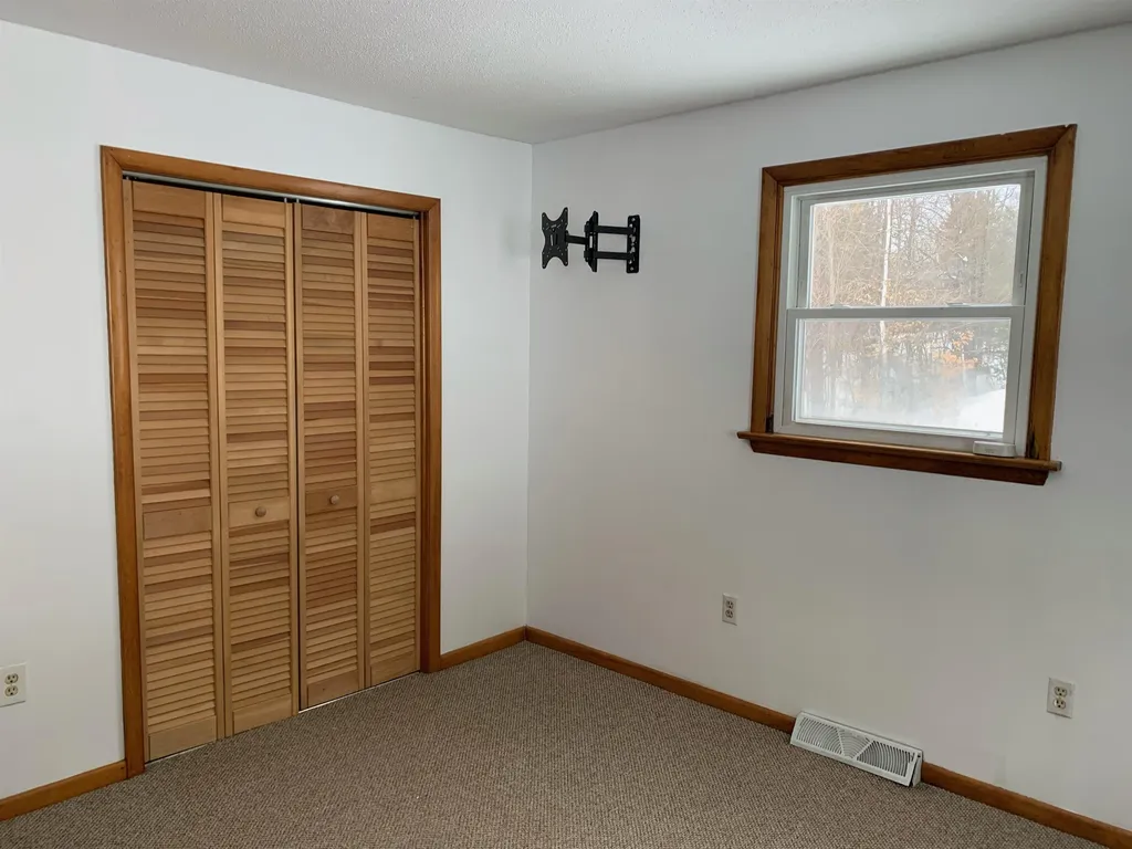 2943 Cox District Road Woodstock VT 05091