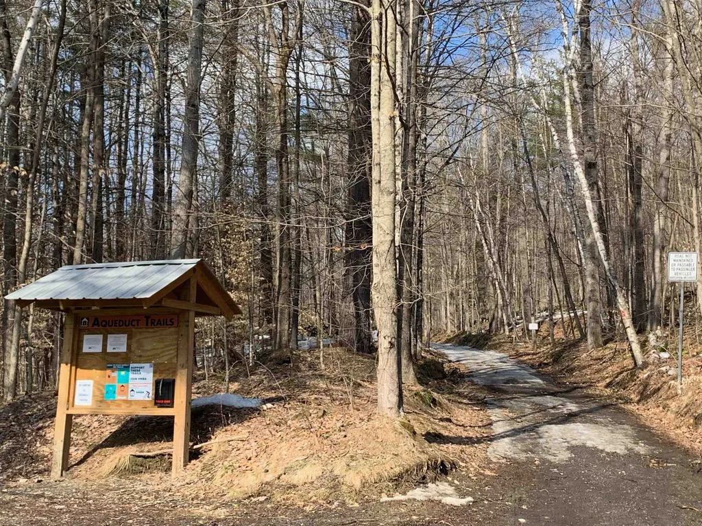 2943 Cox District Road Woodstock VT 05091