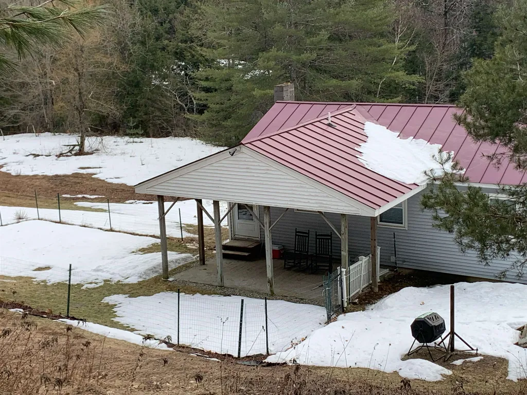 2943 Cox District Road Woodstock VT 05091