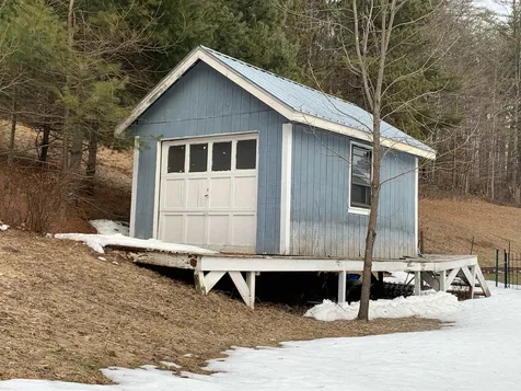 2943 Cox District Road Woodstock VT 05091