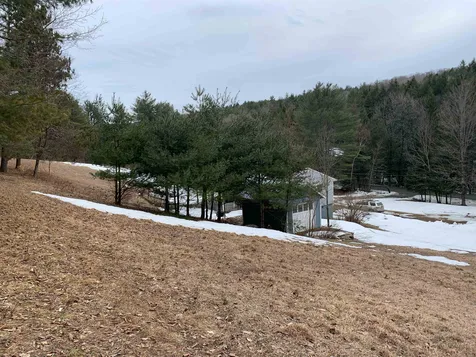 2943 Cox District Road Woodstock VT 05091