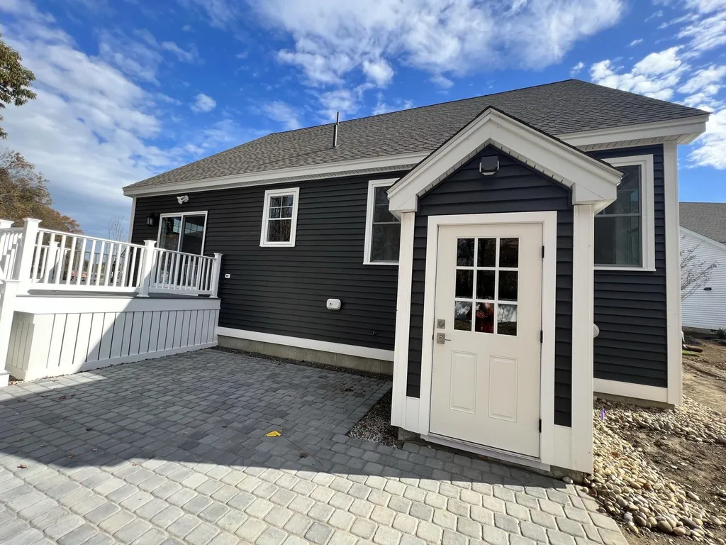 150 Sage Lane Portsmouth NH 03801