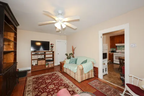 3 Cross Street Nashua NH 03064