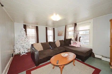 3 Cross Street Nashua NH 03064