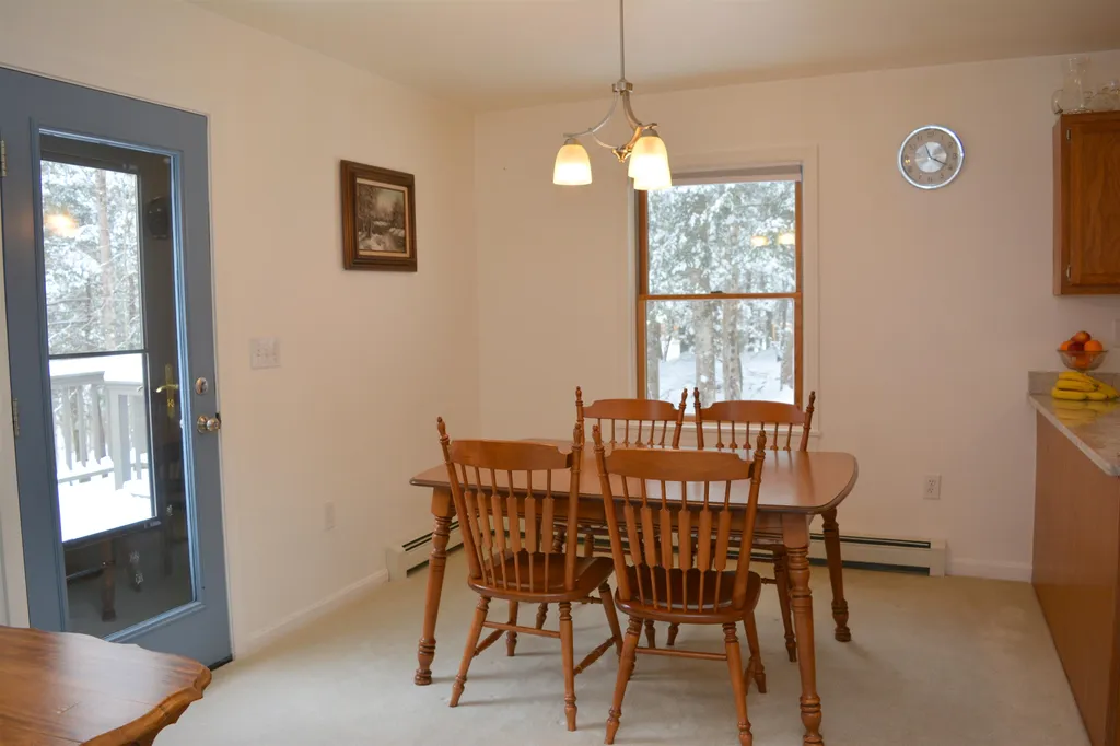 6 Hickory Overlook Enfield NH 03748