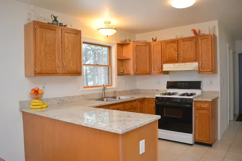 6 Hickory Overlook Enfield NH 03748