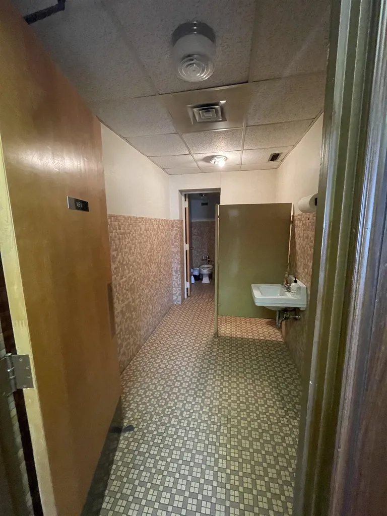 28 Vermont Avenue Colchester VT 05446