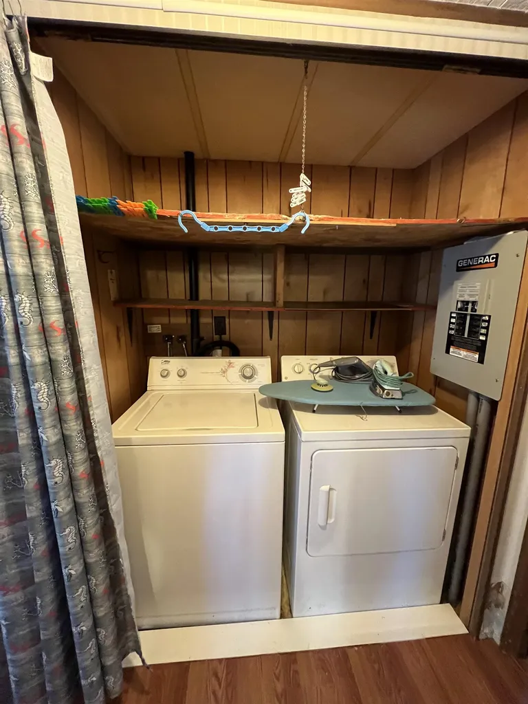 14 Lower Collins Street Seabrook NH 03874