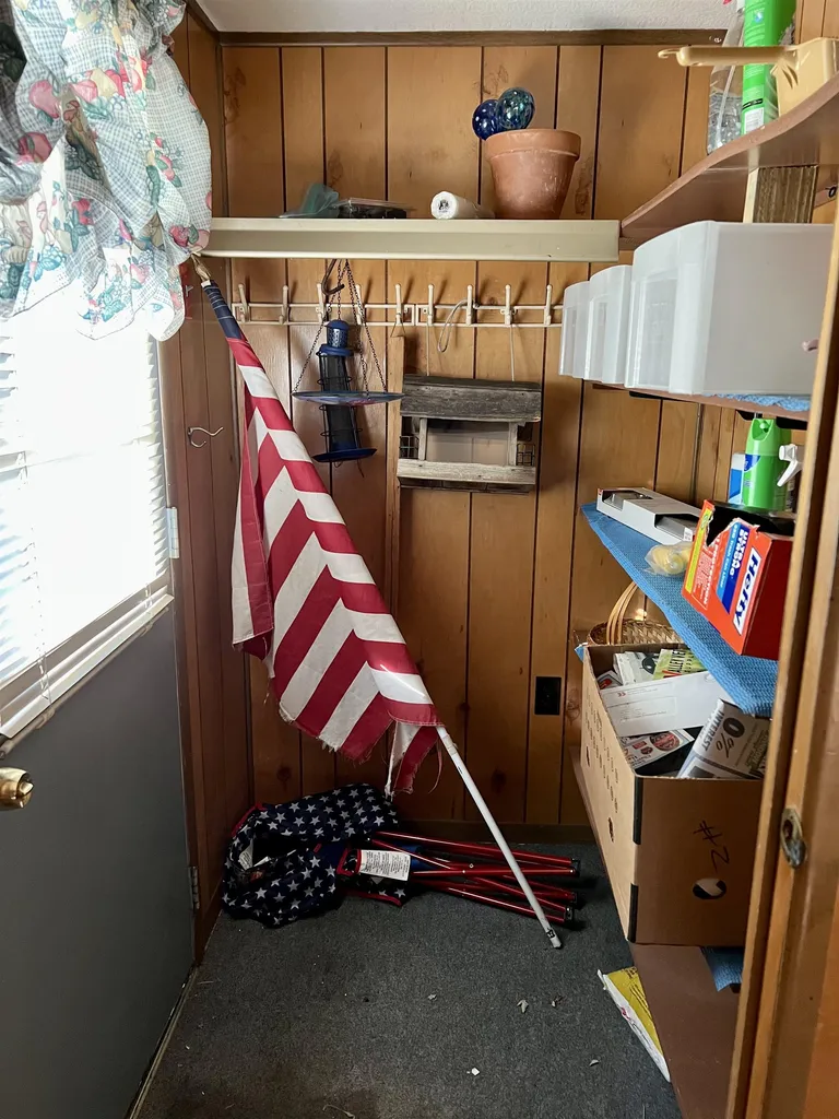 14 Lower Collins Street Seabrook NH 03874