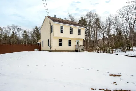22 Shepherd Road Farmington NH 03835