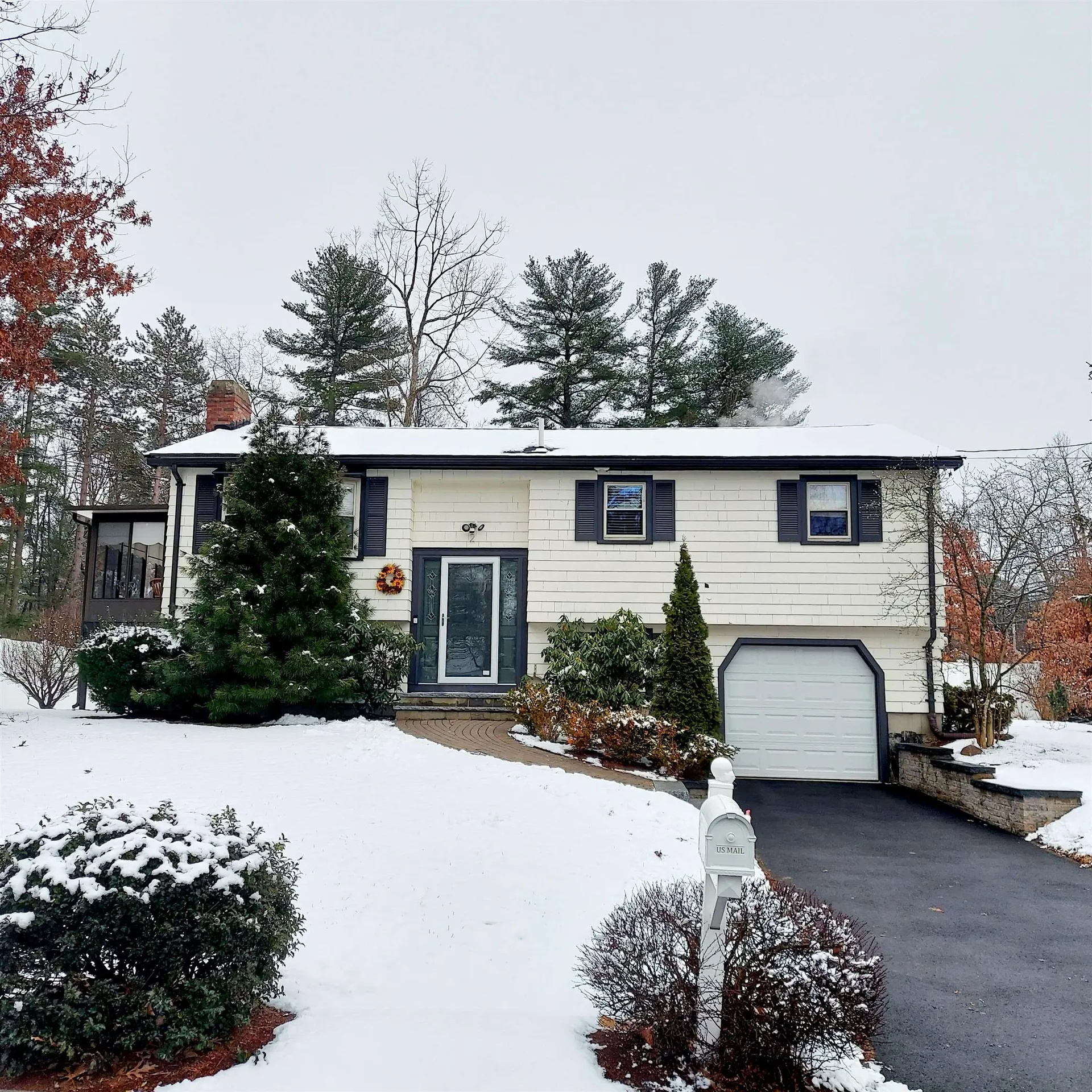 2 Clydesdale Circle Nashua NH 03062