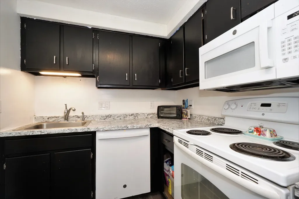 87a East Ridge Road Merrimack NH 03054