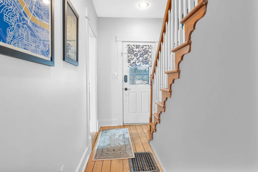 5 Blacksmith Street Lebanon NH 03766