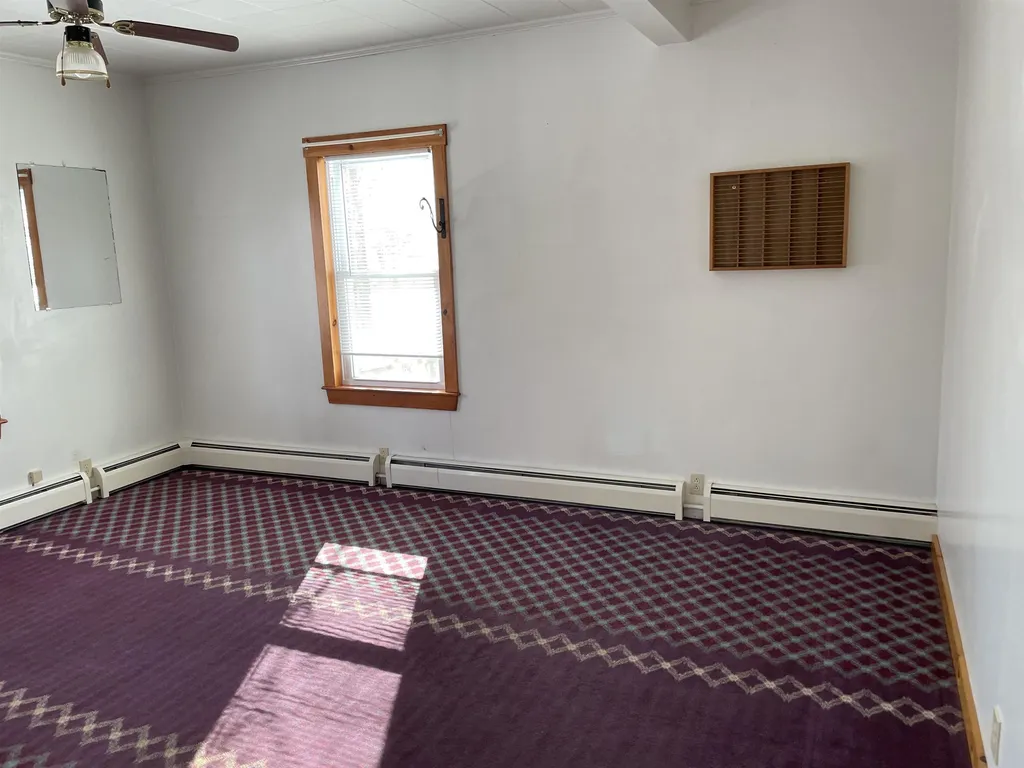 106 New Street Albany VT 05820