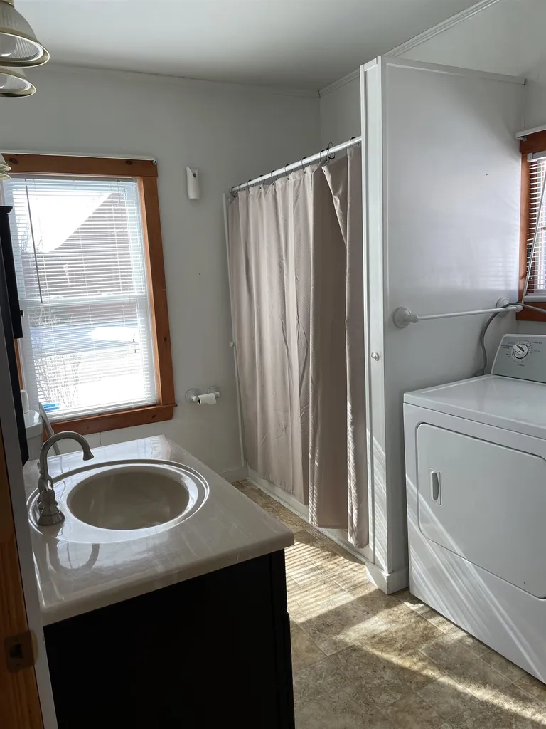 106 New Street Albany VT 05820