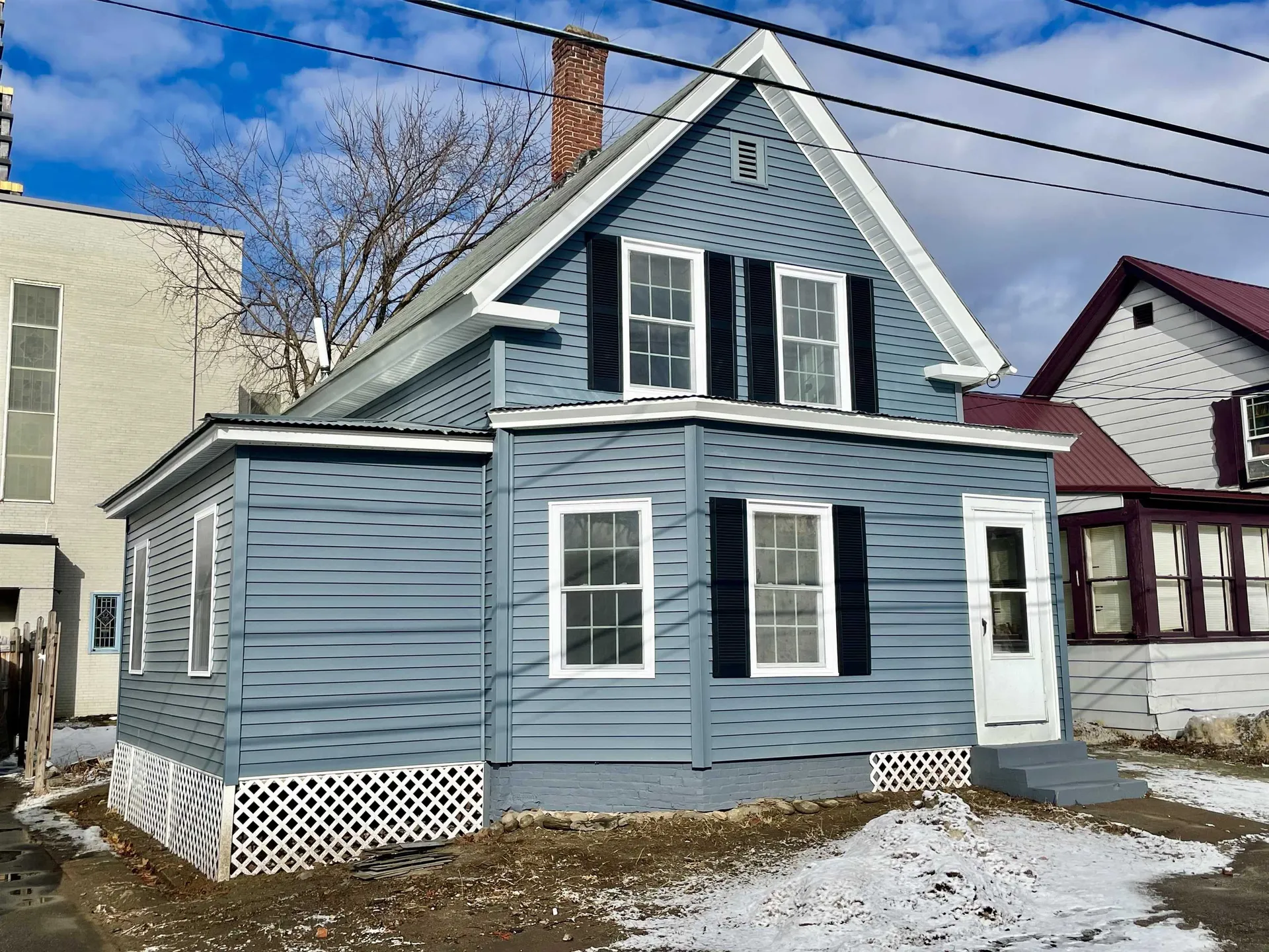 5 Elkins Street Franklin NH 03235