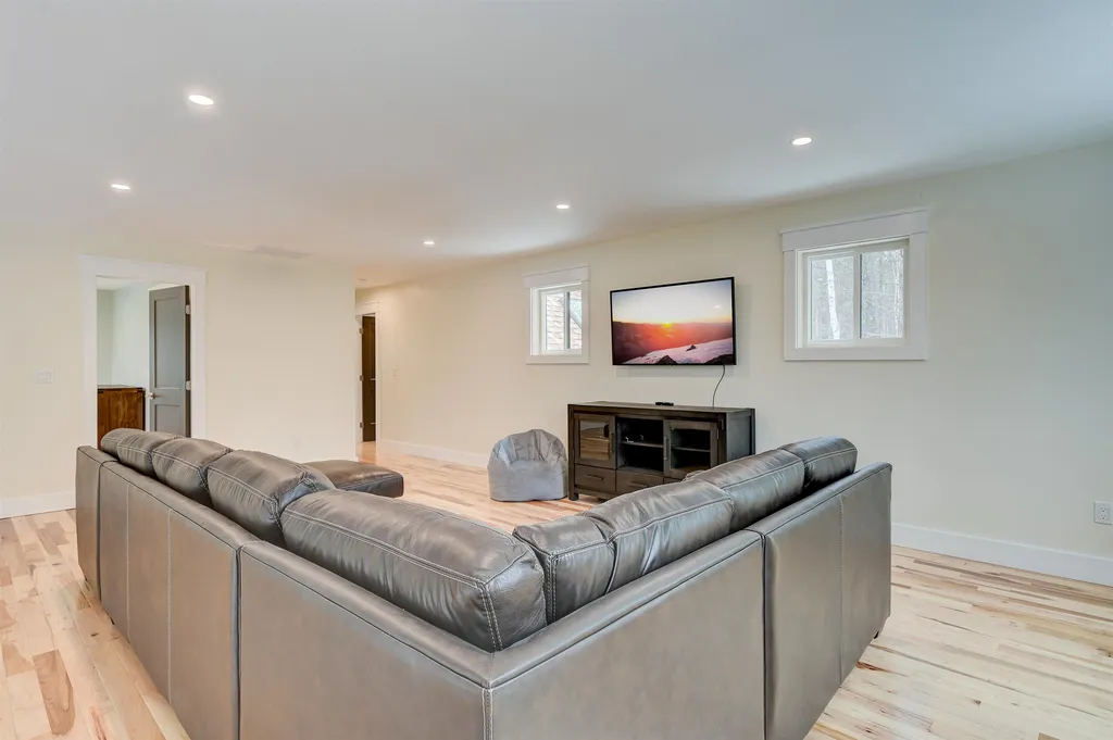 211 Vista View Road Conway NH 03860