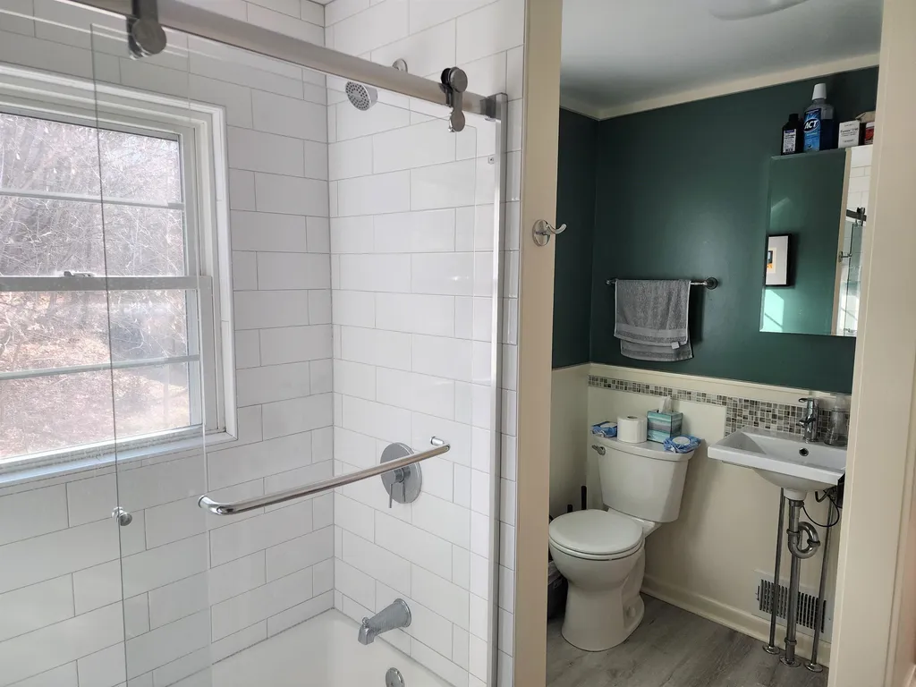 23 Mack Avenue Lebanon NH 03784