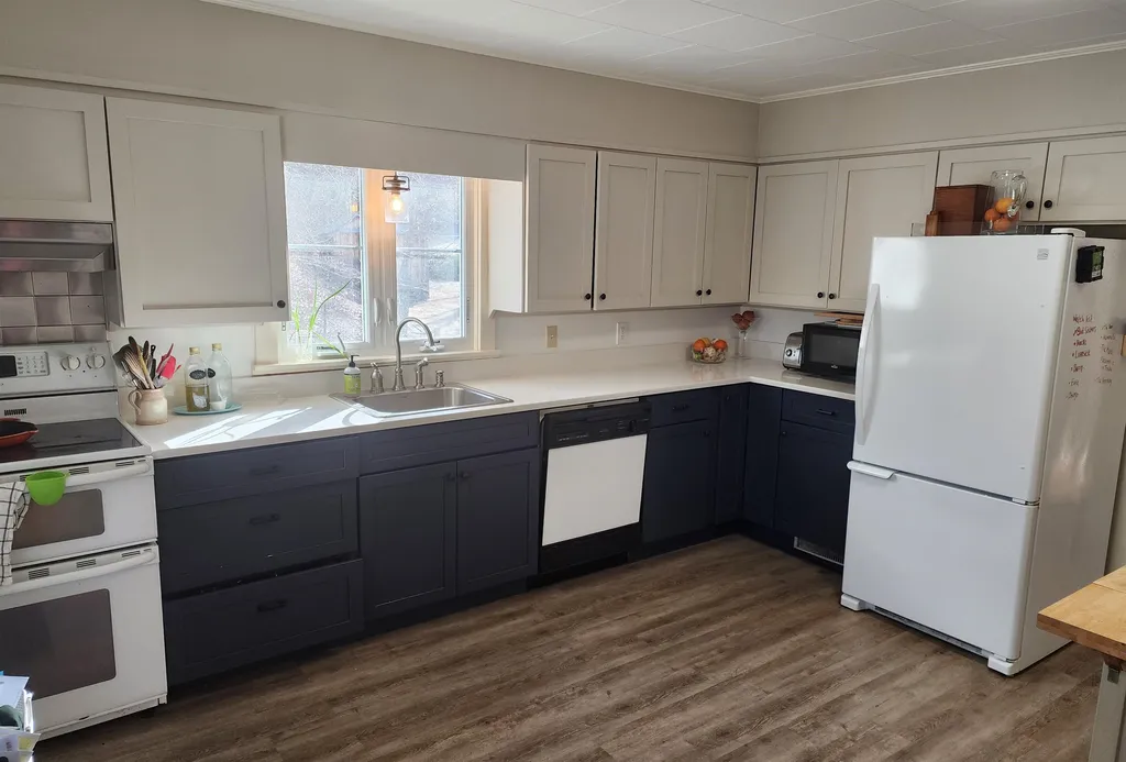 23 Mack Avenue Lebanon NH 03784