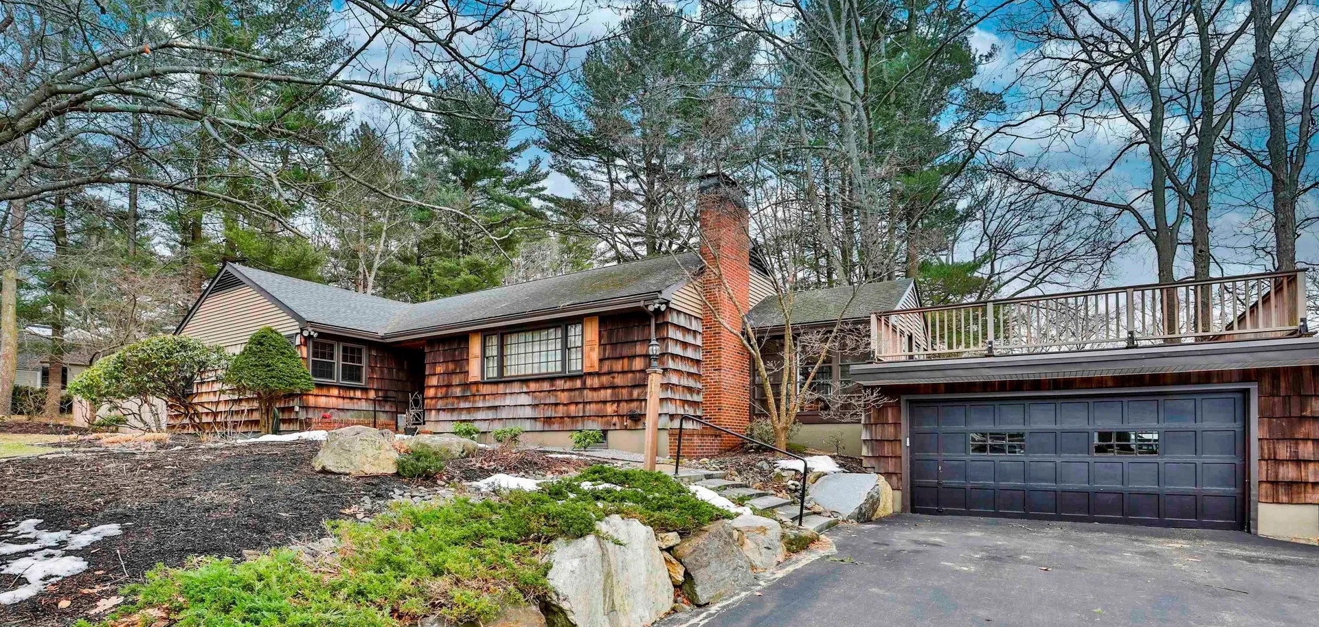 219 N Gate Road Manchester NH 03104