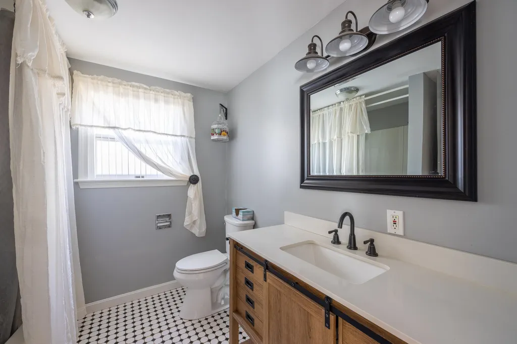 38 Dogwood Drive South Berwick ME 03908