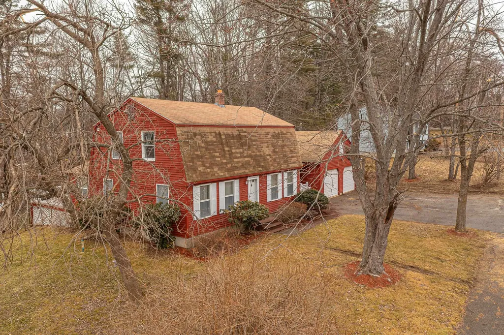 38 Dogwood Drive South Berwick ME 03908