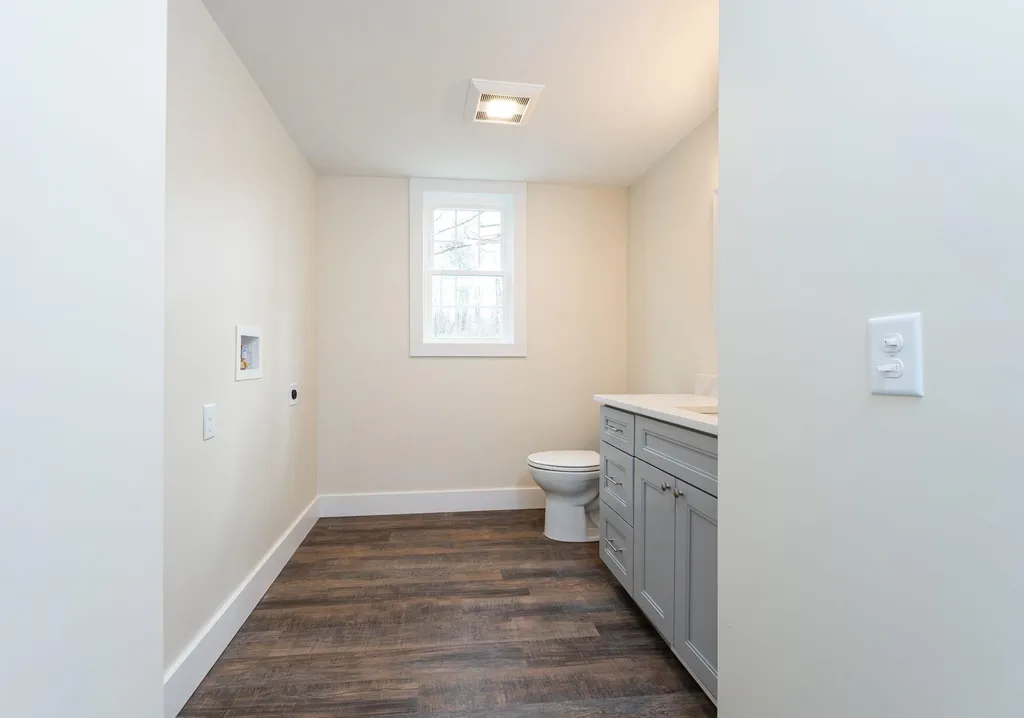 279 Packers Fall Road Durham NH 03824