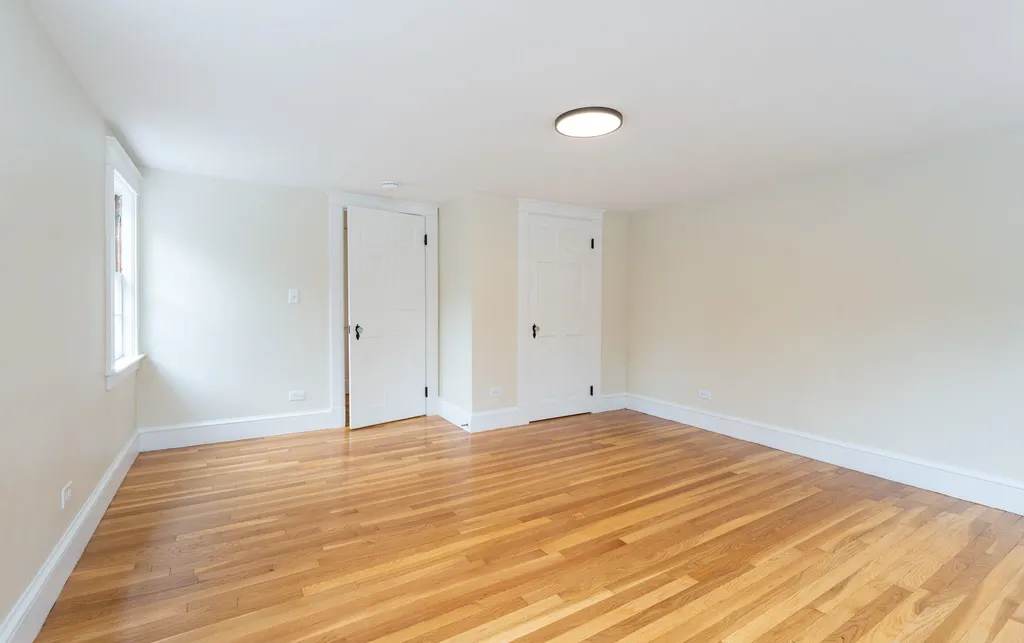 279 Packers Fall Road Durham NH 03824