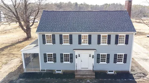 279 Packers Fall Road Durham NH 03824
