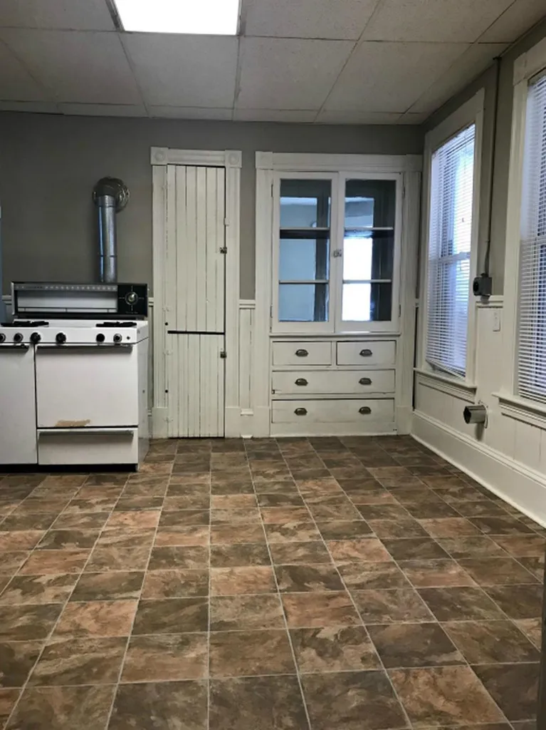 142 Pearl Street Manchester NH 03104