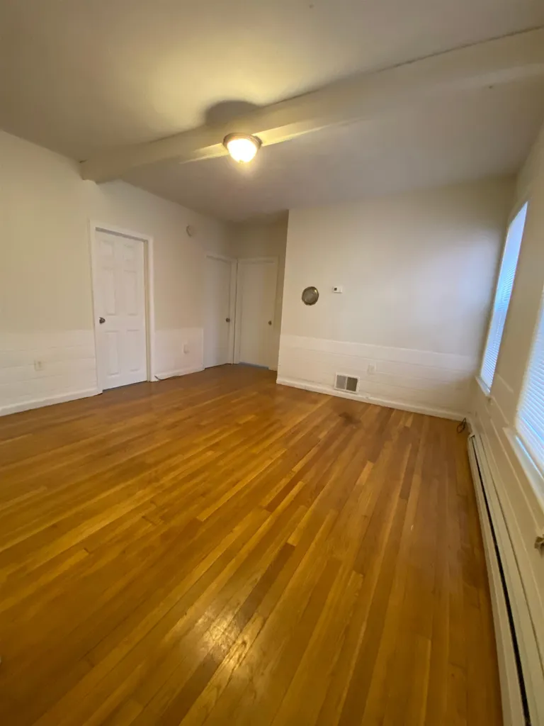 142 Pearl Street Manchester NH 03104