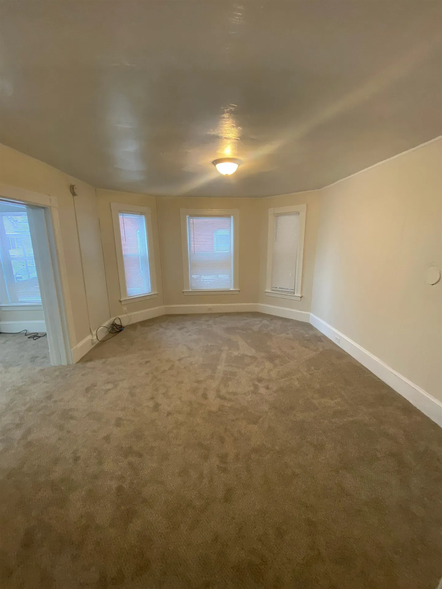 142 Pearl Street Manchester NH 03104