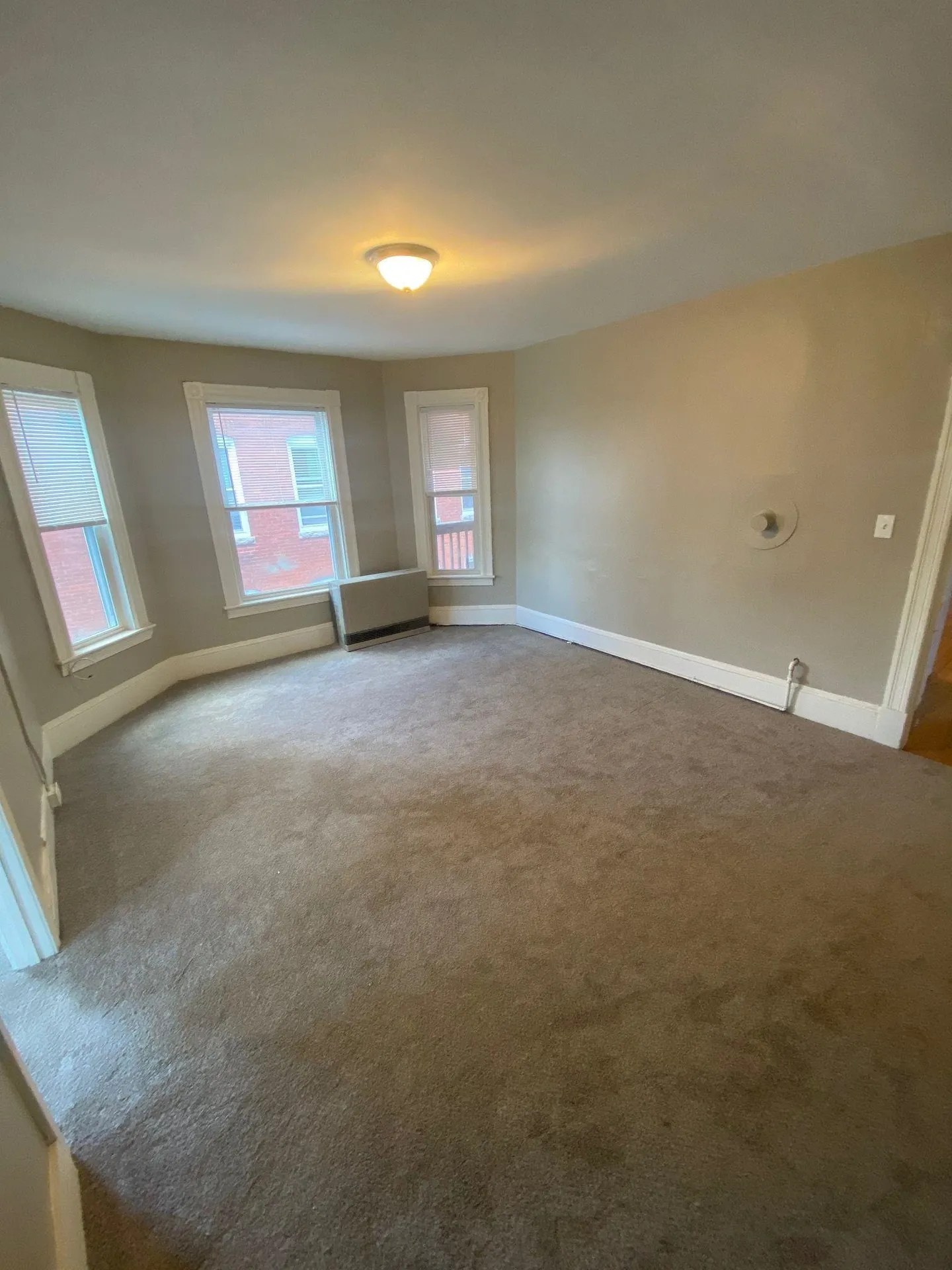 142 Pearl Street Manchester NH 03104