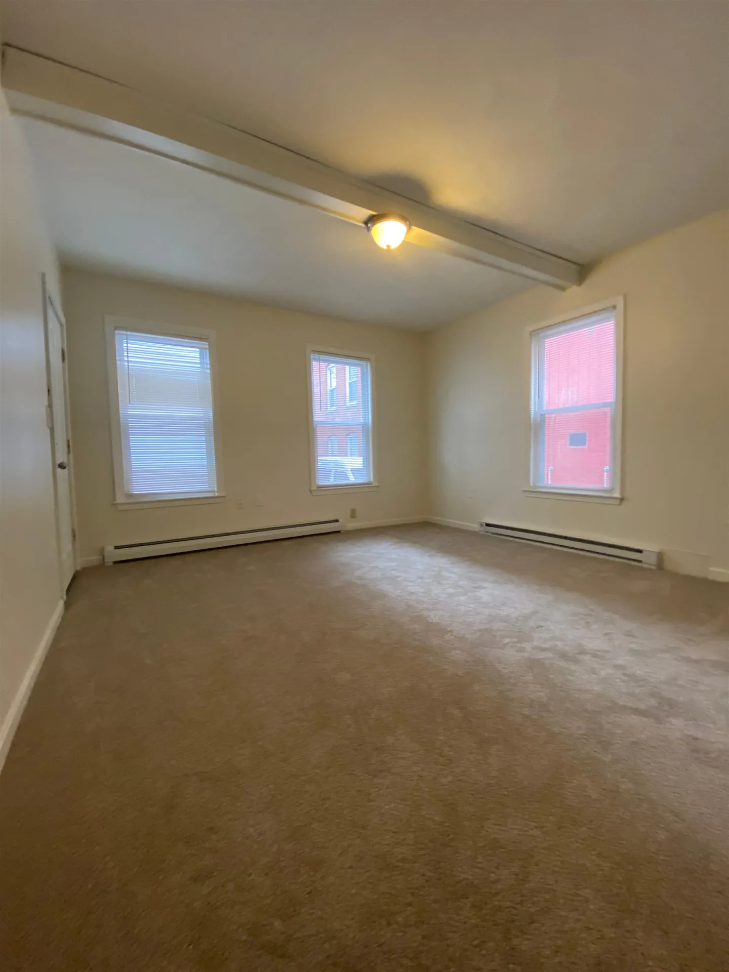 142 Pearl Street Manchester NH 03104