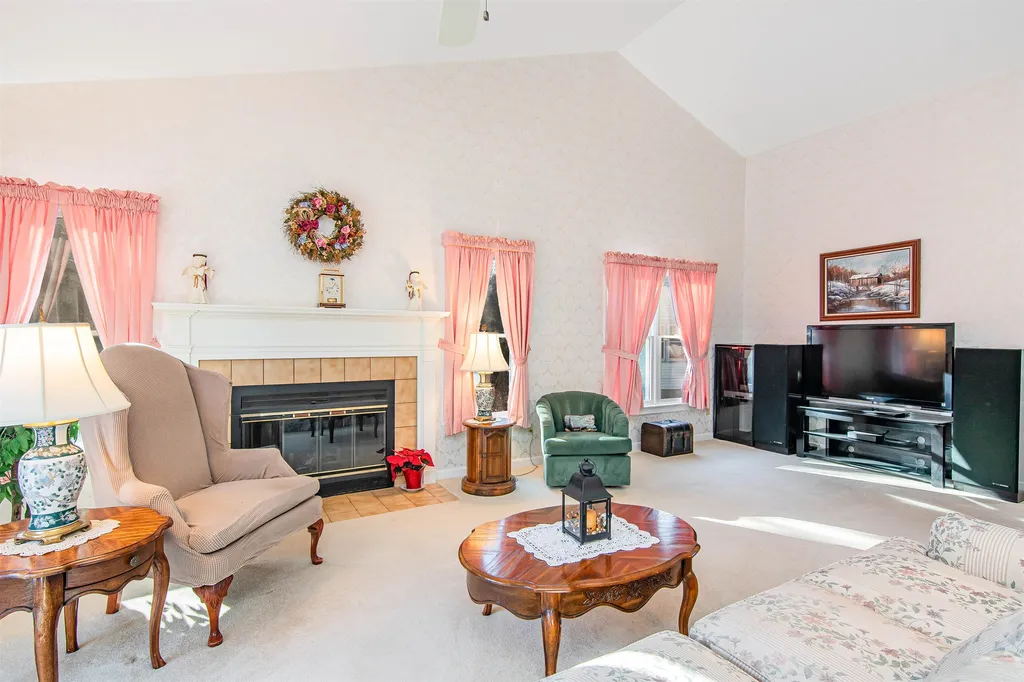 23 Walnut Lane Essex Junction VT 05452