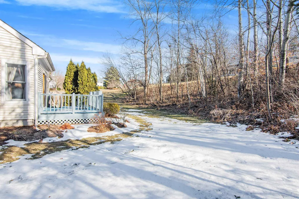 23 Walnut Lane Essex Junction VT 05452