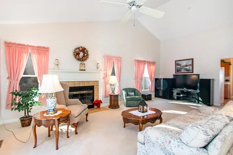 23 Walnut Lane Essex Junction VT 05452