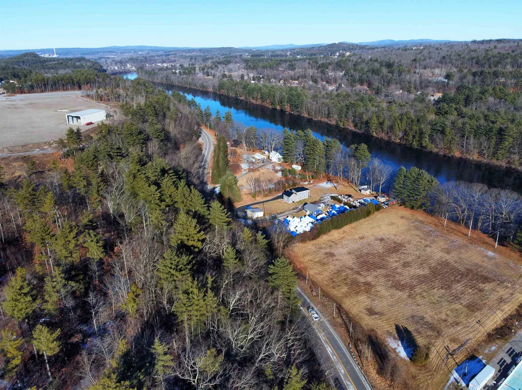 321 West River Road Hooksett NH 03106